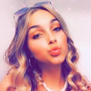 Meet your Posher, Jaycie